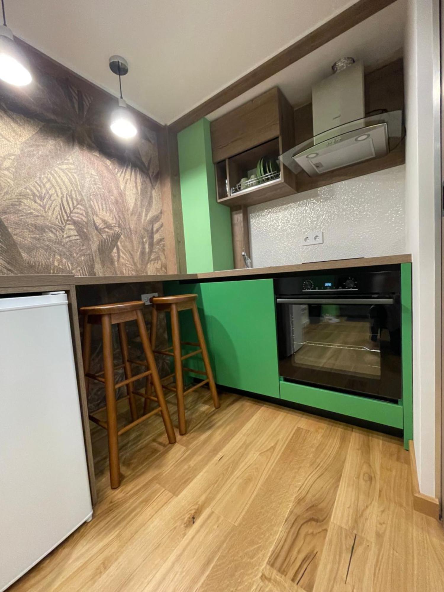 Central Apartment With 2 Bedrooms And 2 Bathrooms Oradea Extérieur photo